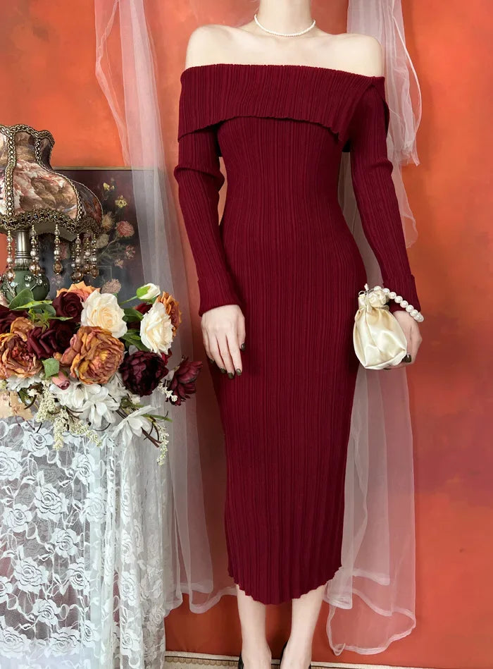 The Amélie Off-Shoulder Column Dress