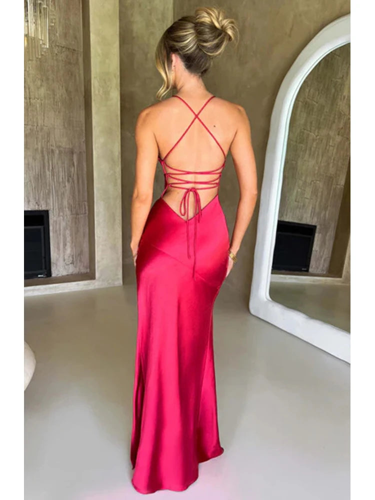 Élan de Minuit – Satin Open-Back Gown