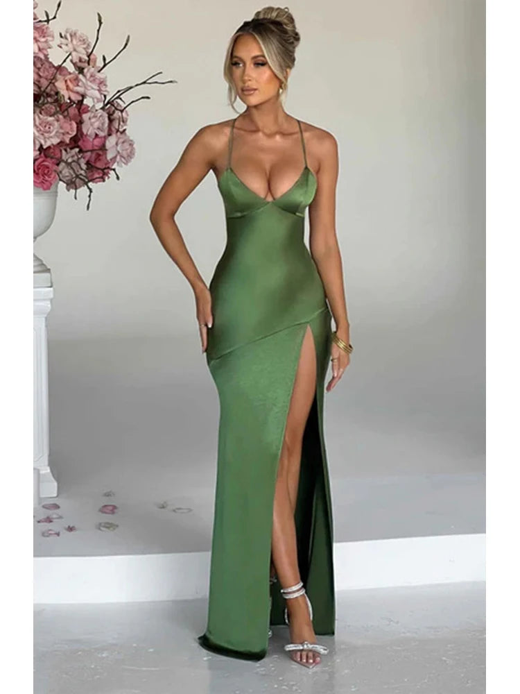 Élan de Minuit – Satin Open-Back Gown