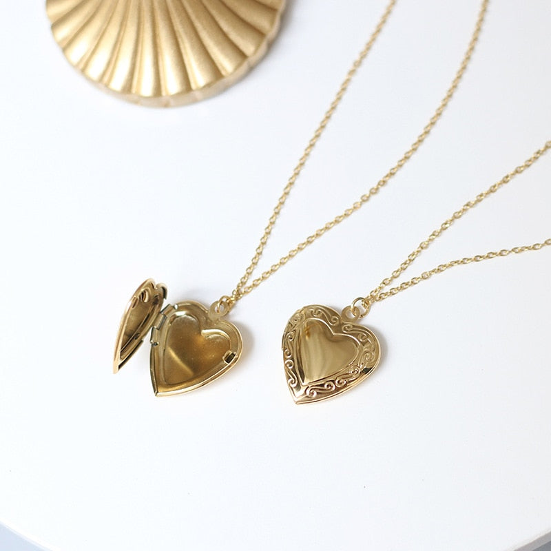 Open Heart Pendant Necklace