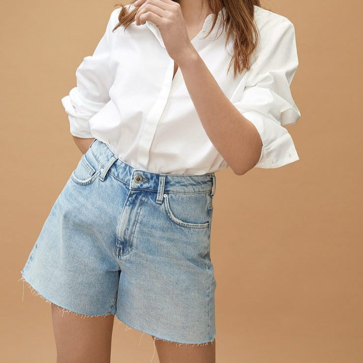 Stylish Wide-leg Denim Short