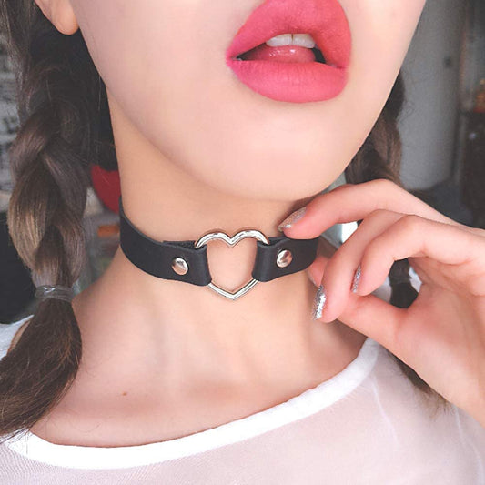 Gothic Heart Choker Necklace