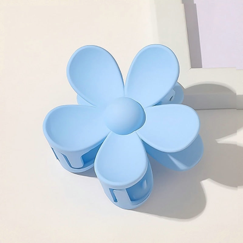 5-petal Flower Hair Clip