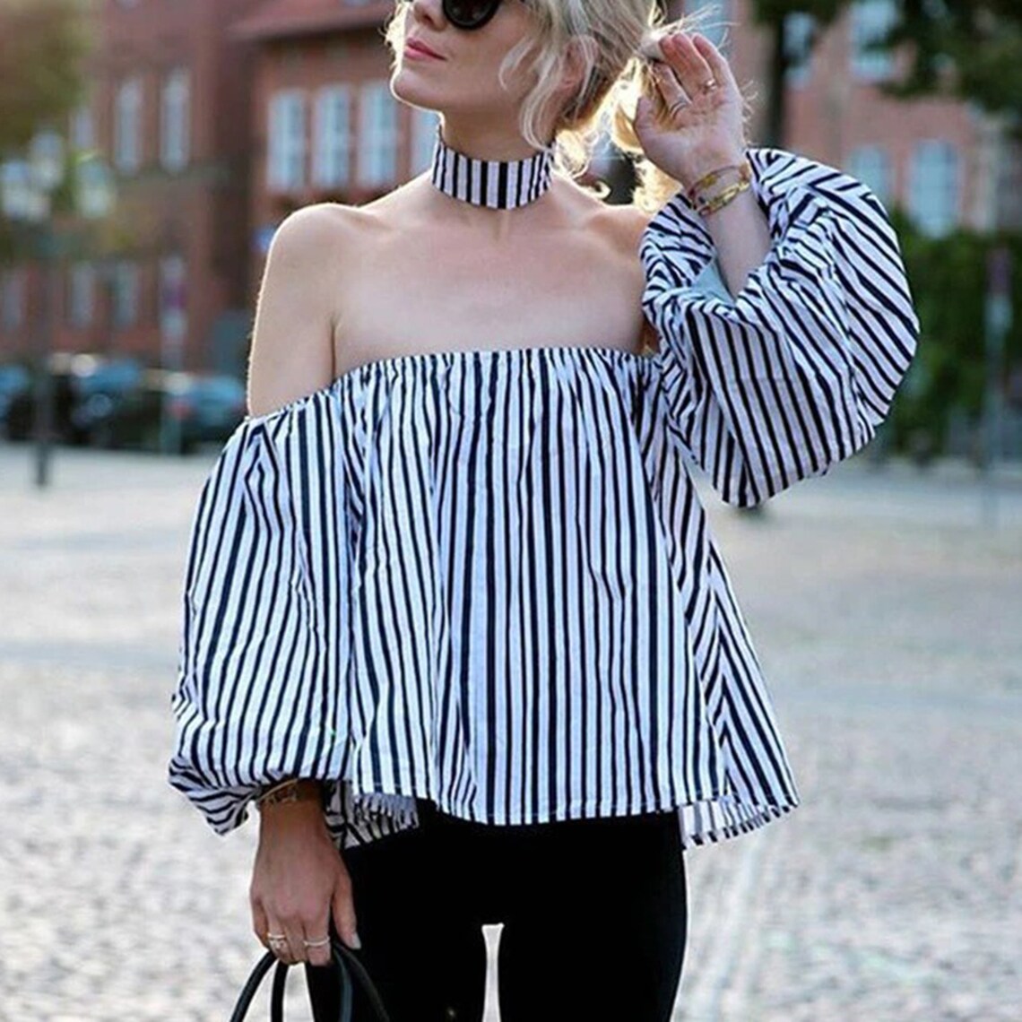 Elegant Off Shoulder Printed Stripes Top With Choker
