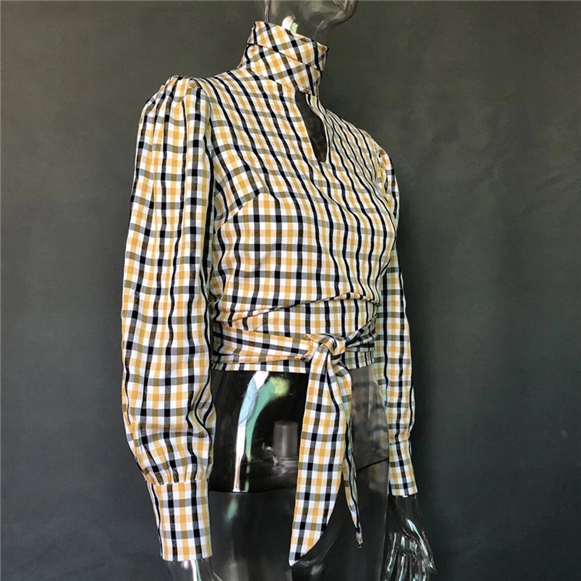 Backless Plaid Pattern Print Turtleneck Fashion Blouse