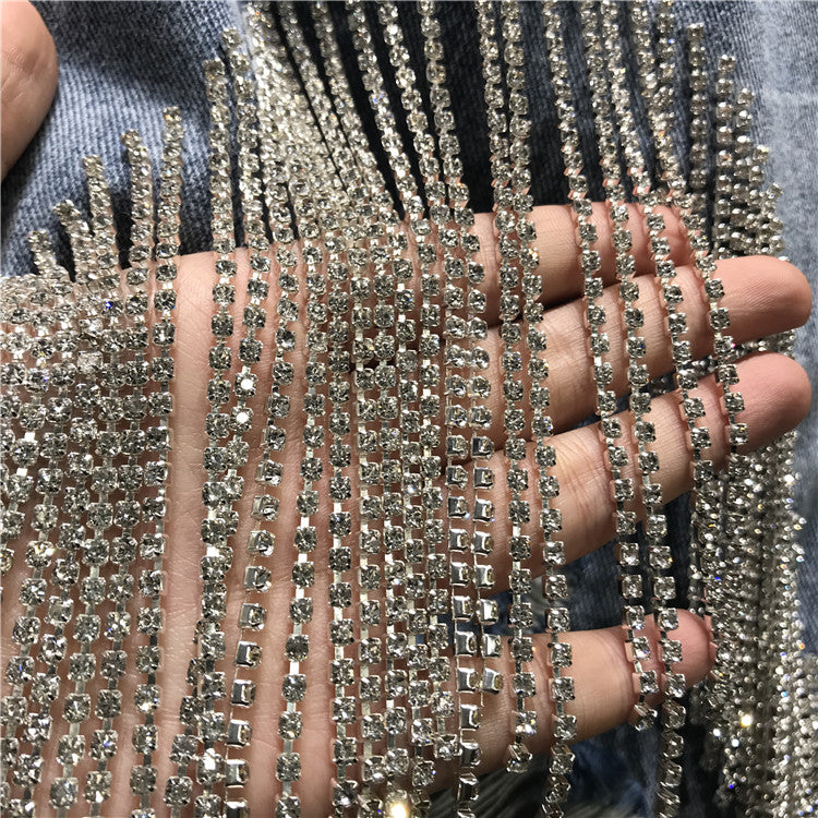 Shiny Rhinestones Tassel Chains Ripped Denim Short (Without Belt)