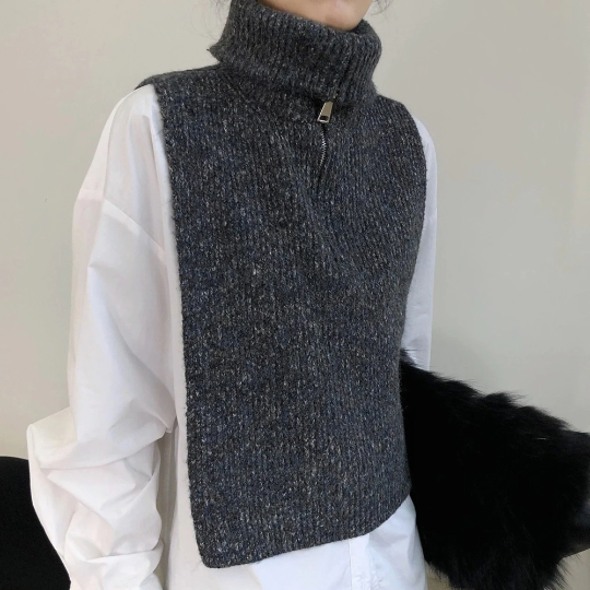 Fashionable Knitted Turtleneck Fashion Vest (One Size)