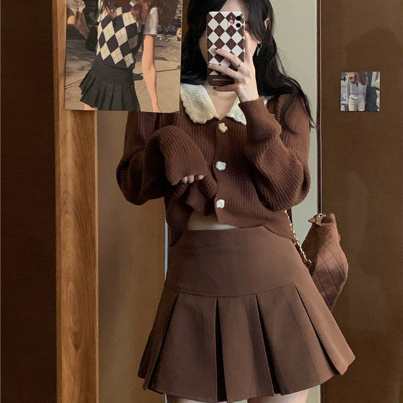 Vintage Brown Pleated Skirt