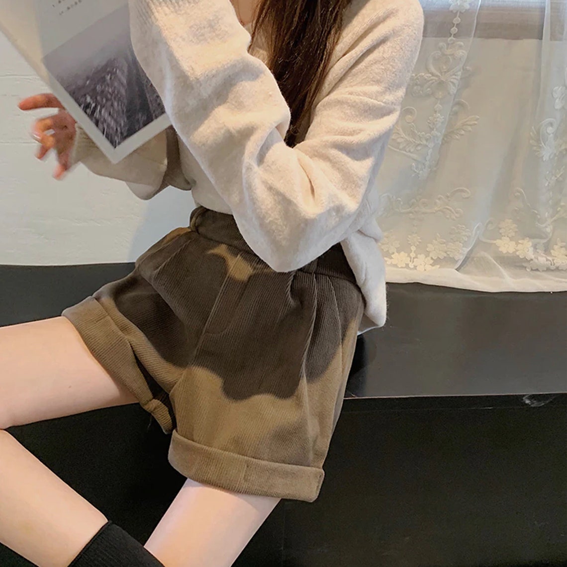 Spring-Autumn High Waist Corduroy Shorts