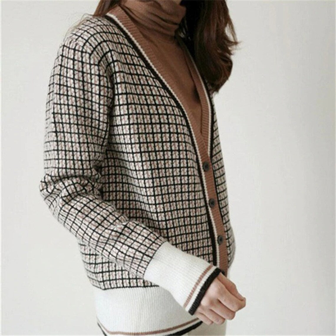 Checkered V-neck Button Fashion Autumn Cardigan