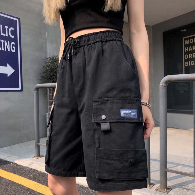 Streetwear Wide Pockets Style Women's Hip Hop Cargo Long Shorts